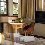 Hotel αρχοντικό πορταριάς 3*